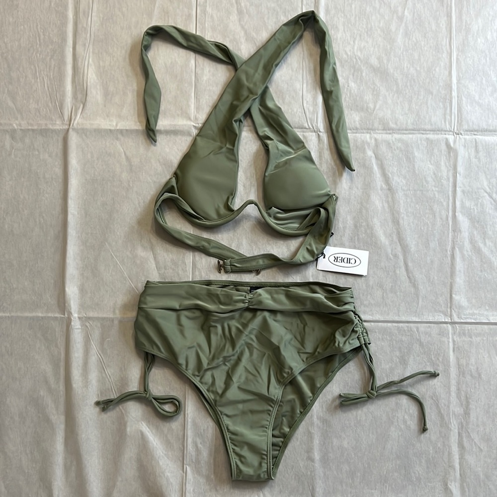 Cider Solid Criss Cross Halter Underwire Bikini Set